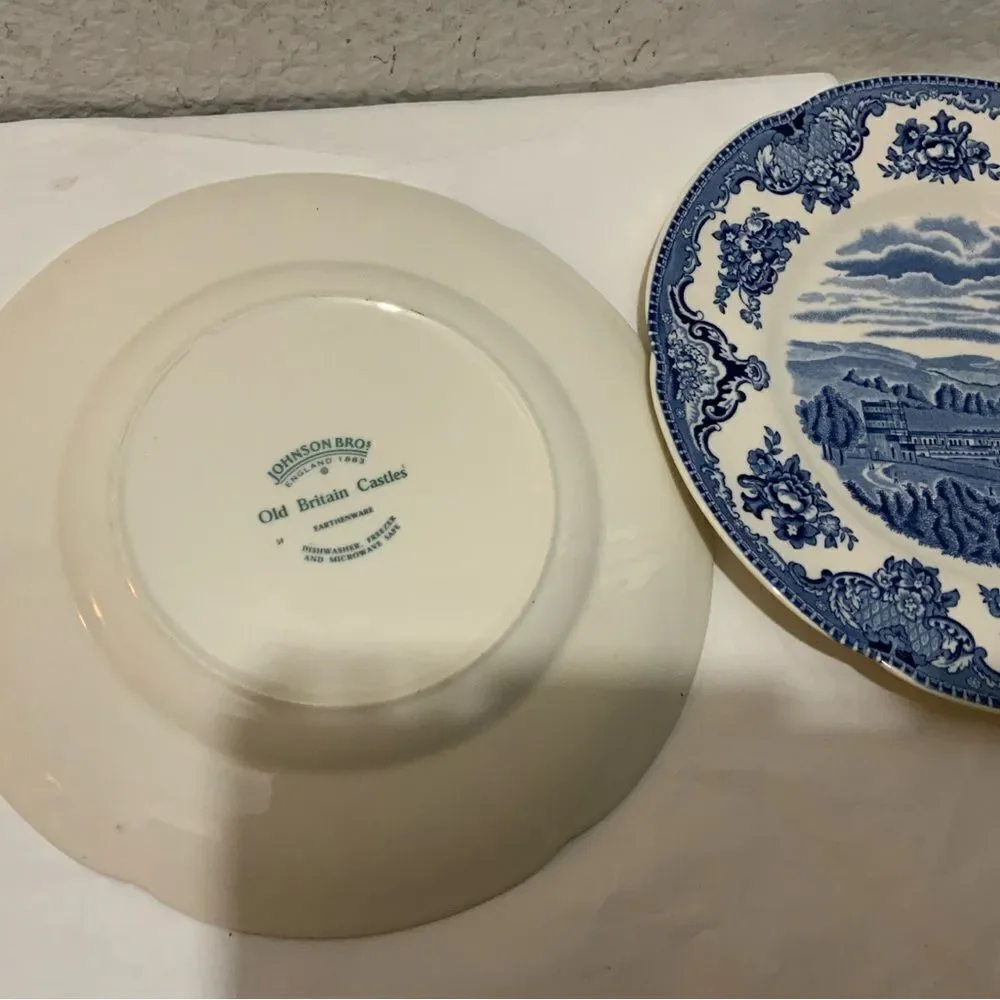 2 Vintage Johnson Bros Old Britain Castles Blarney Castle 8”Plate Blue White G15
